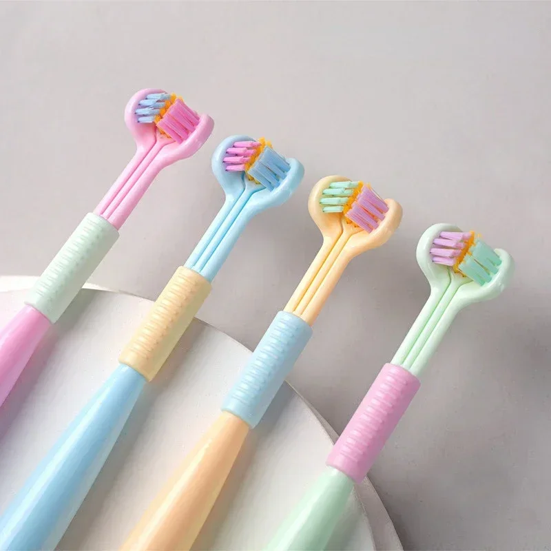 360 °   Czyszczenie zębów akce – Teeth Whitening Brush recenzja i cena