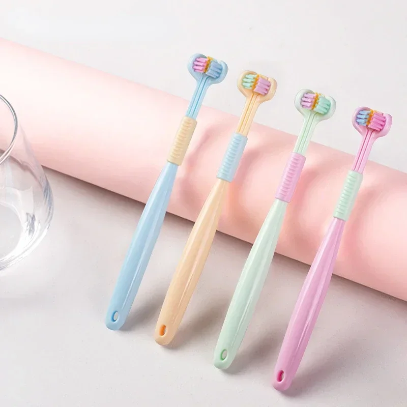 360 °   Czyszczenie zębów akce – Teeth Whitening Brush recenzja i cena